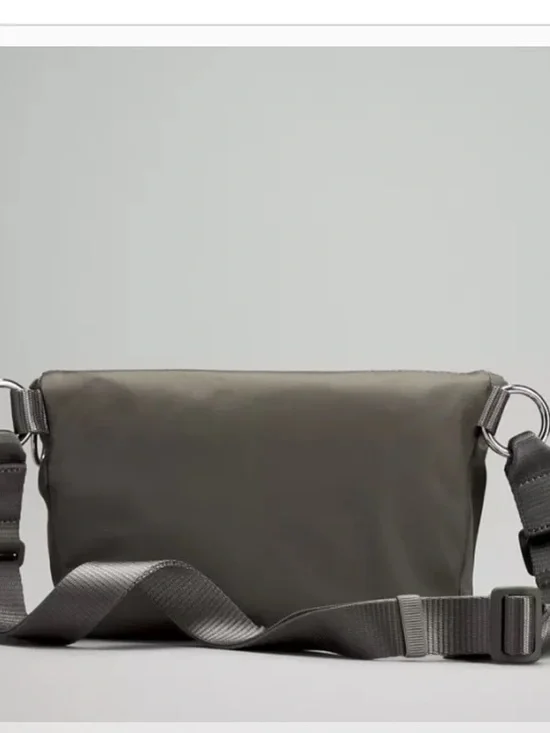 LULULEMON NWOT All Night Festival Olive Crossbody BAG - Picture 3 of 5